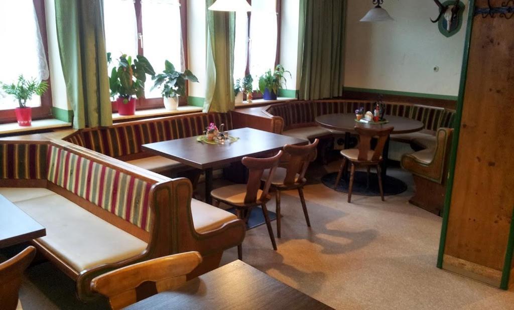 Gasthof Jaegerwirt Zederhaus Bagian luar foto